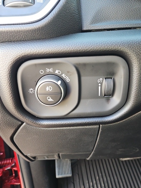 2026 Ram 2500 Big Horn photo 6