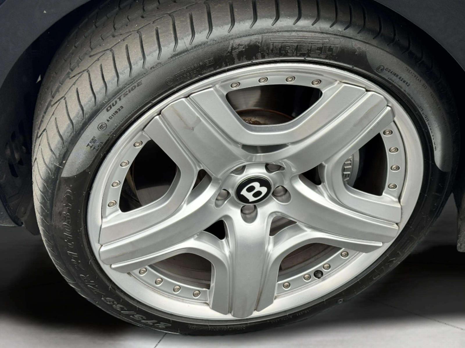 2014 Bentley Flying Spur Base photo 11
