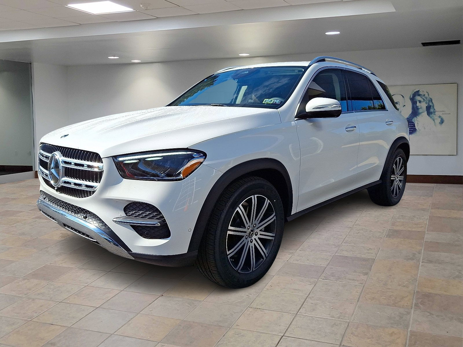2026 Mercedes Benz GLE 350 4MATIC photo 3