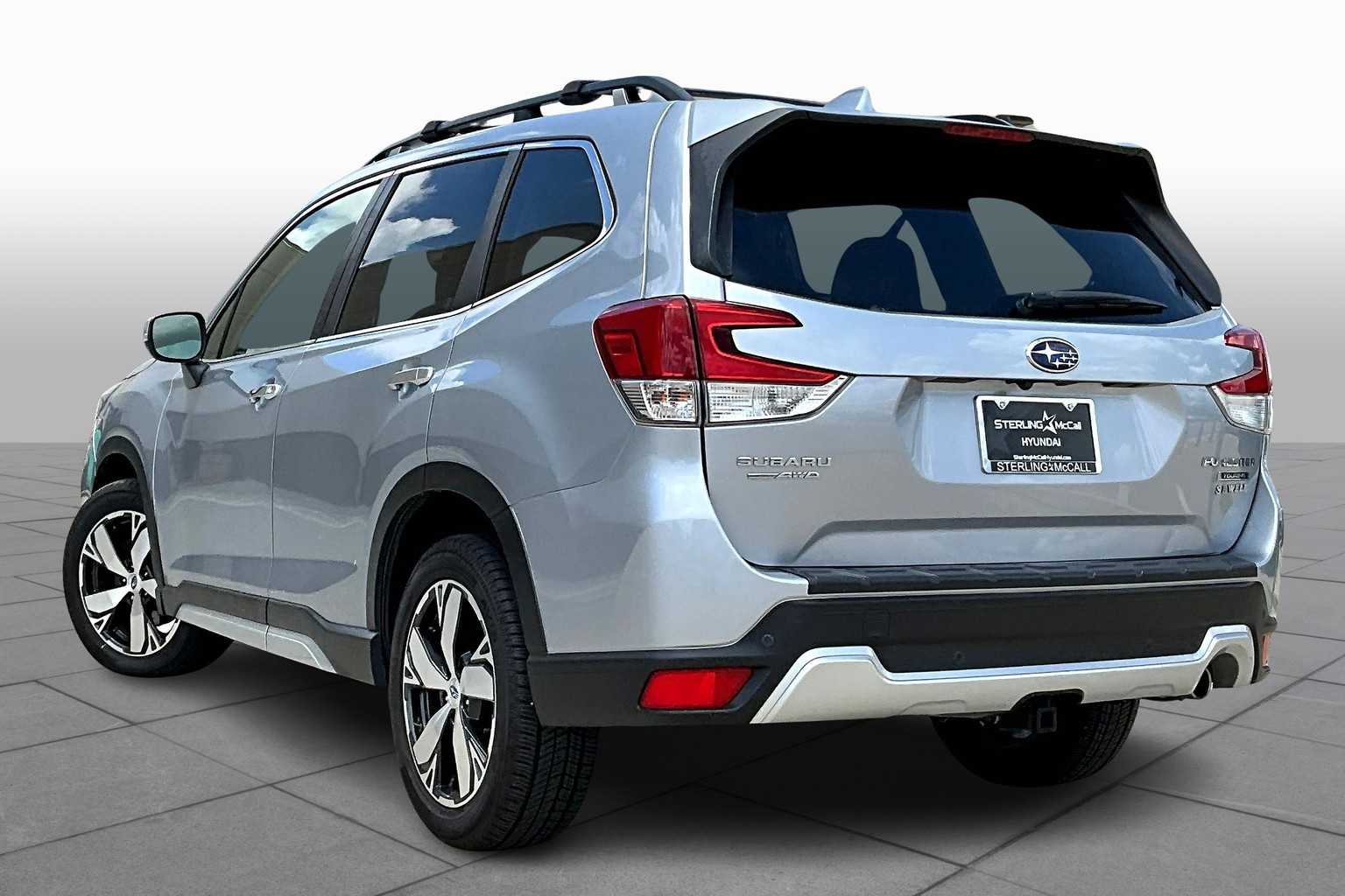 2019 Subaru Forester Touring photo 19