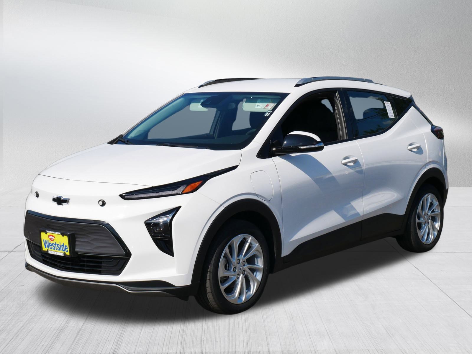 2022 Chevrolet Bolt EUV photo 3