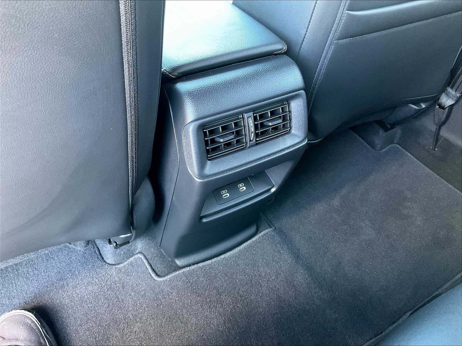 2024 Honda CR-V Hybrid Sport Touring photo 27