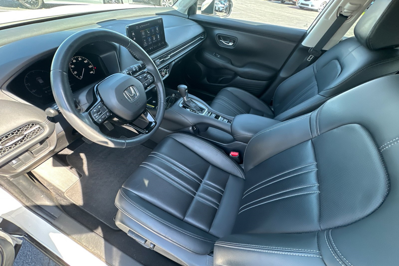 2024 Honda HR-V EX-L photo 10