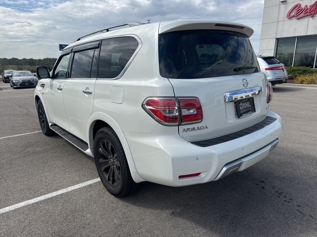 2018 Nissan Armada Platinum photo 4