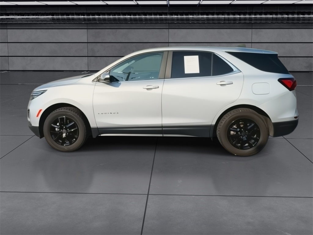 2022 Chevrolet Equinox LT photo 4