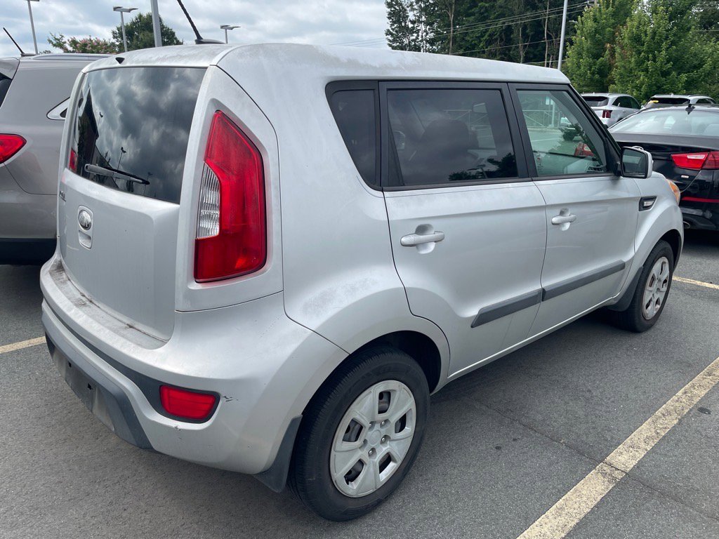 Used 2013 Kia Soul Base with VIN KNDJT2A55D7558912 for sale in Burlington, NC