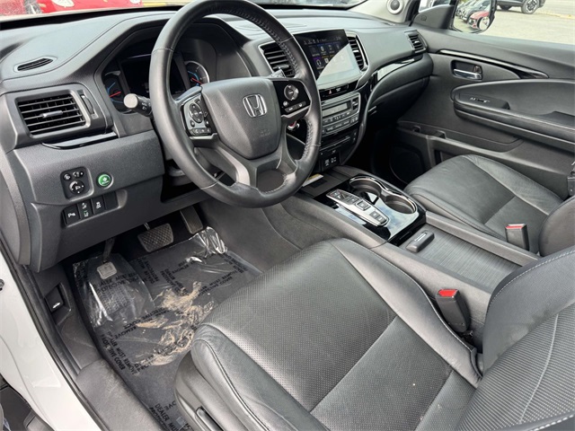2020 Honda Pilot Elite photo 2