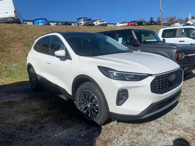 2026 Ford Escape Plug-In Hybrid Base photo 3