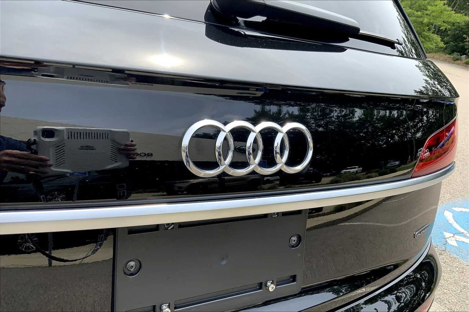 2024 Audi Q5 S line Premium Plus photo 28