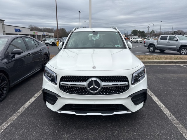 2021 Mercedes-Benz GLB Base's photo