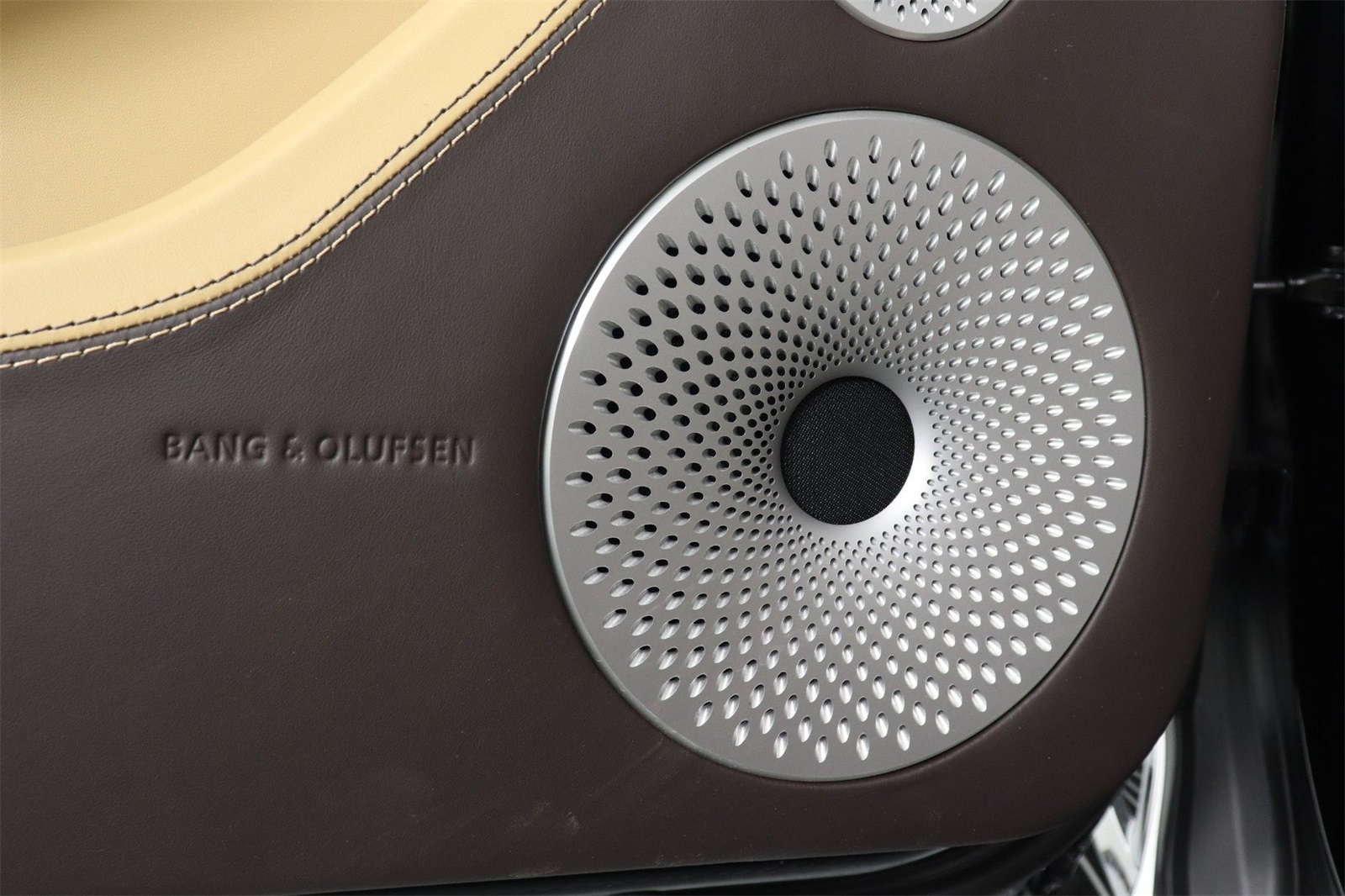 Used 2024 Black Crystal Bentley V8 image 19