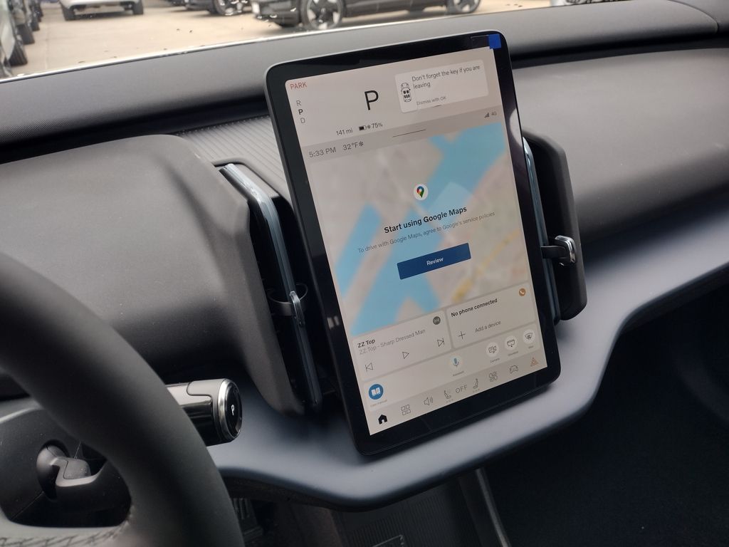 2025 VOLVO EX30 - Image 11