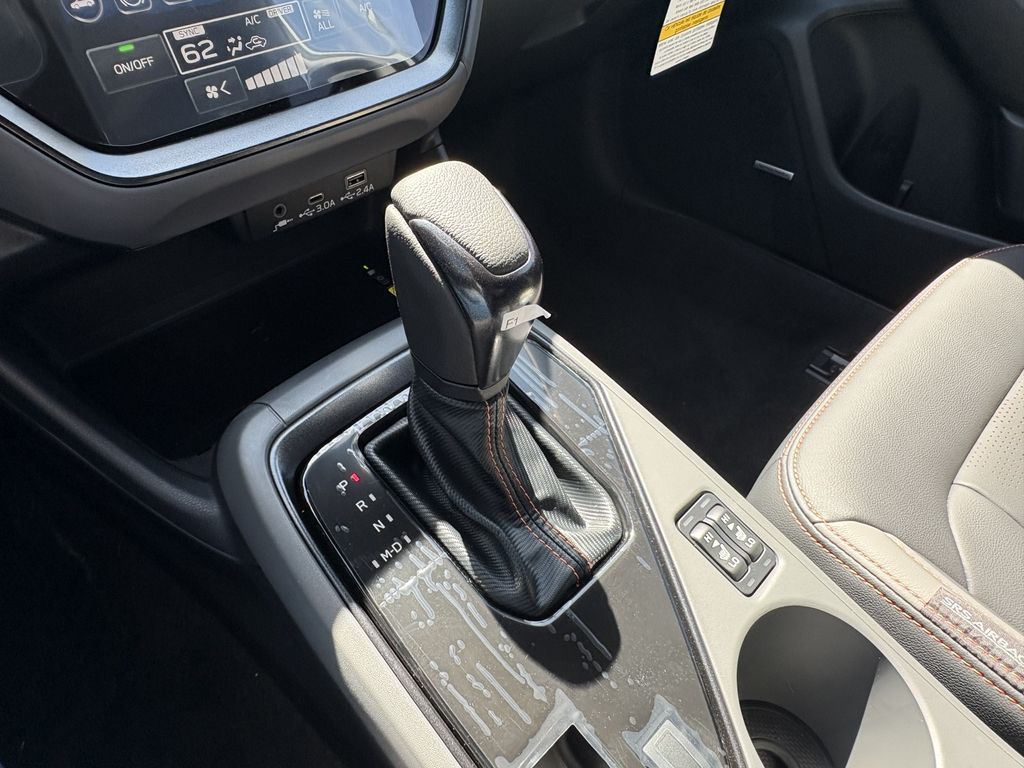 2025 Subaru Crosstrek Limited photo 12