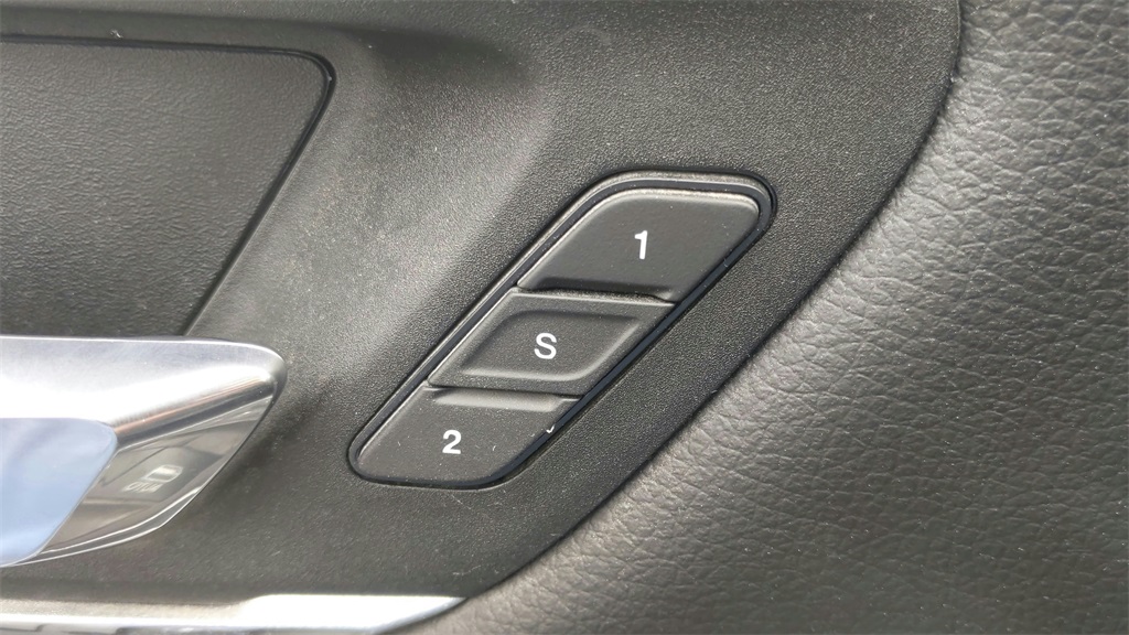 2023 Ram 1500 Laramie photo 16