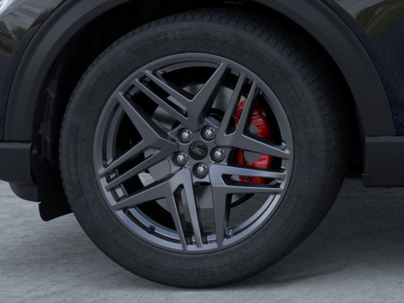 2025 Ford Explorer ST-Line photo 18
