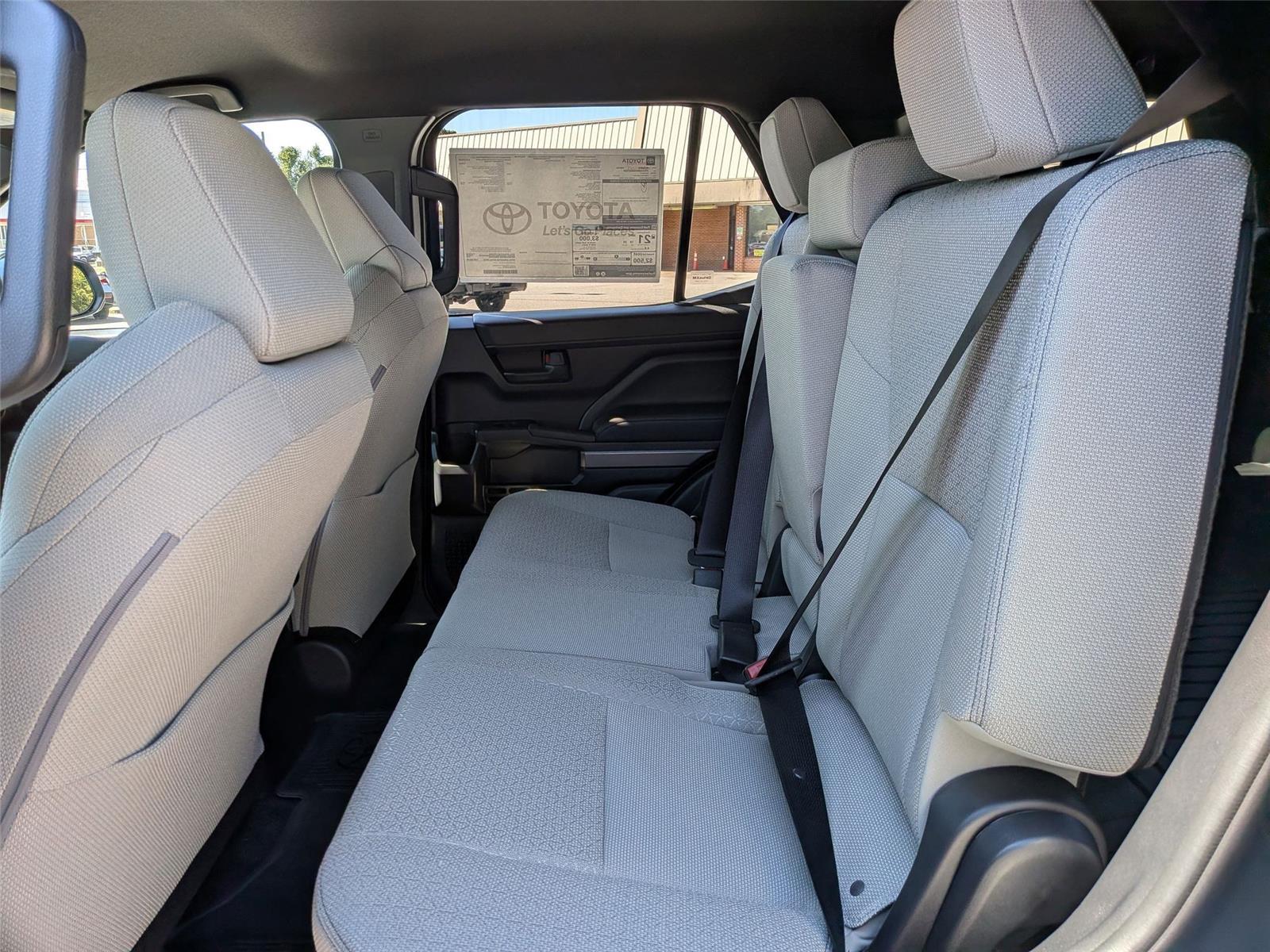 2025 Toyota 4Runner SR5 photo 25