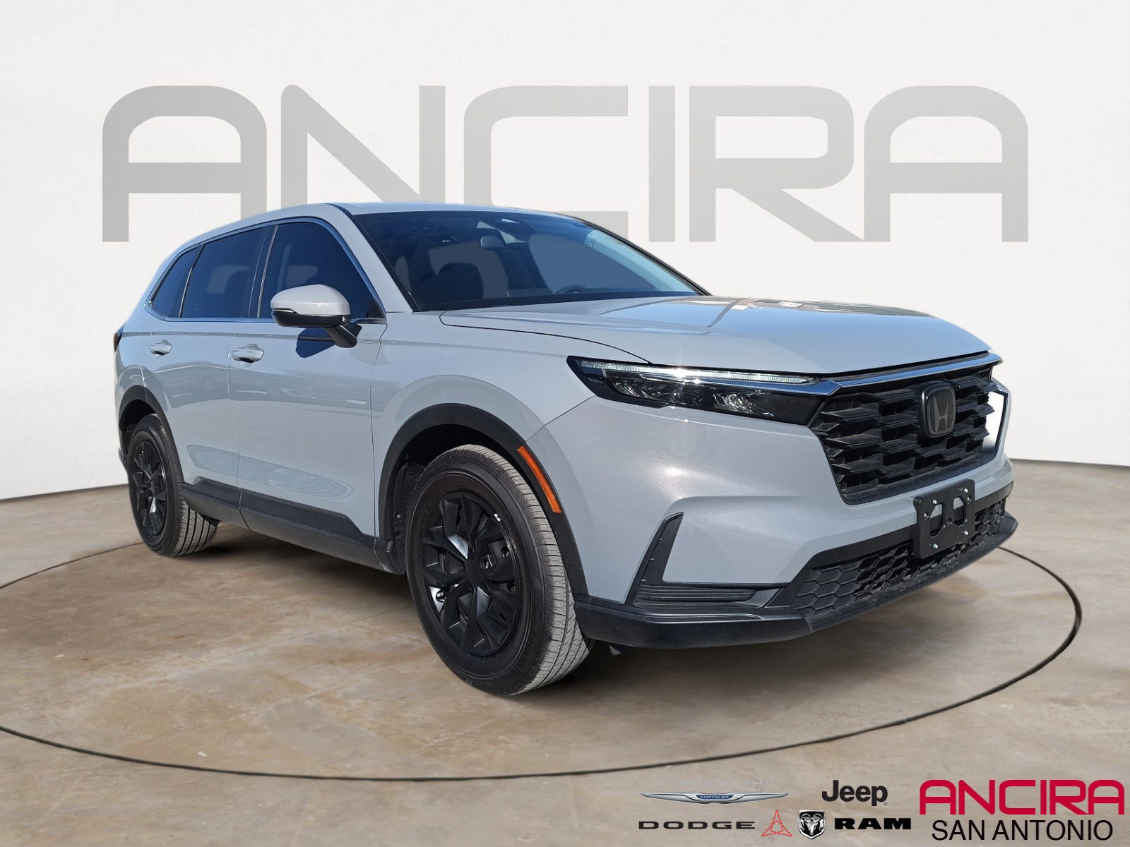 2025 Honda CR-V LX's photo