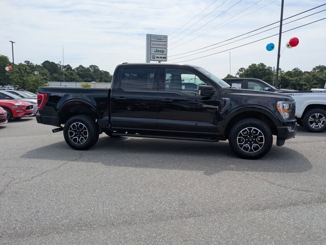 2022 Ford F-150 XLT photo 3