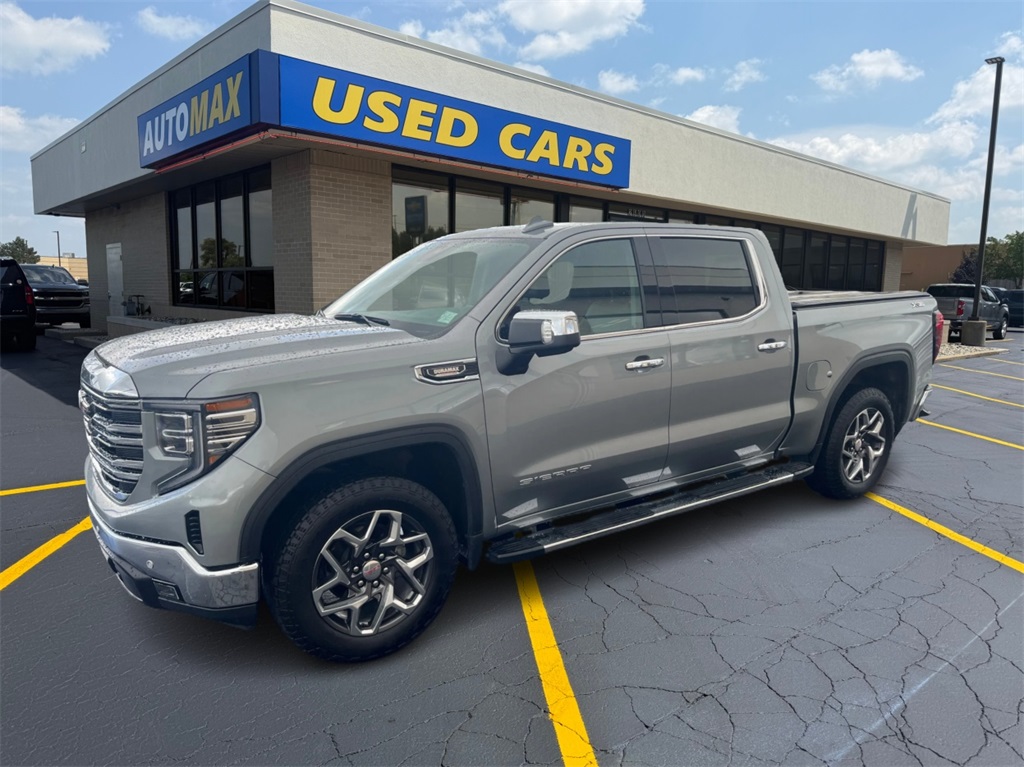 2024 GMC Sierra 1500 SLT's photo