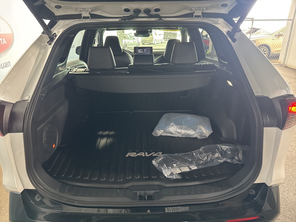 2025 Toyota RAV4 Hybrid XSE photo 23