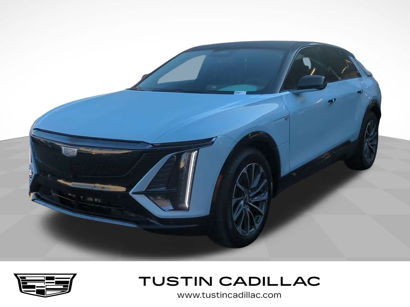 2025 Cadillac LYRIQ