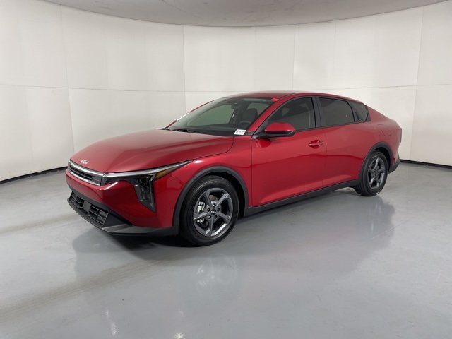 2025 Kia K4 LXS photo 4