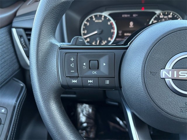 2023 Nissan Rogue SV photo 19