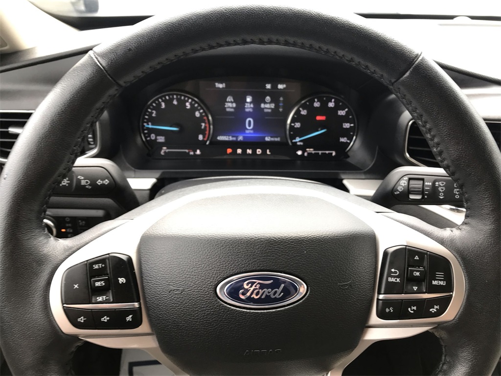 2024 Ford Explorer XLT photo 14