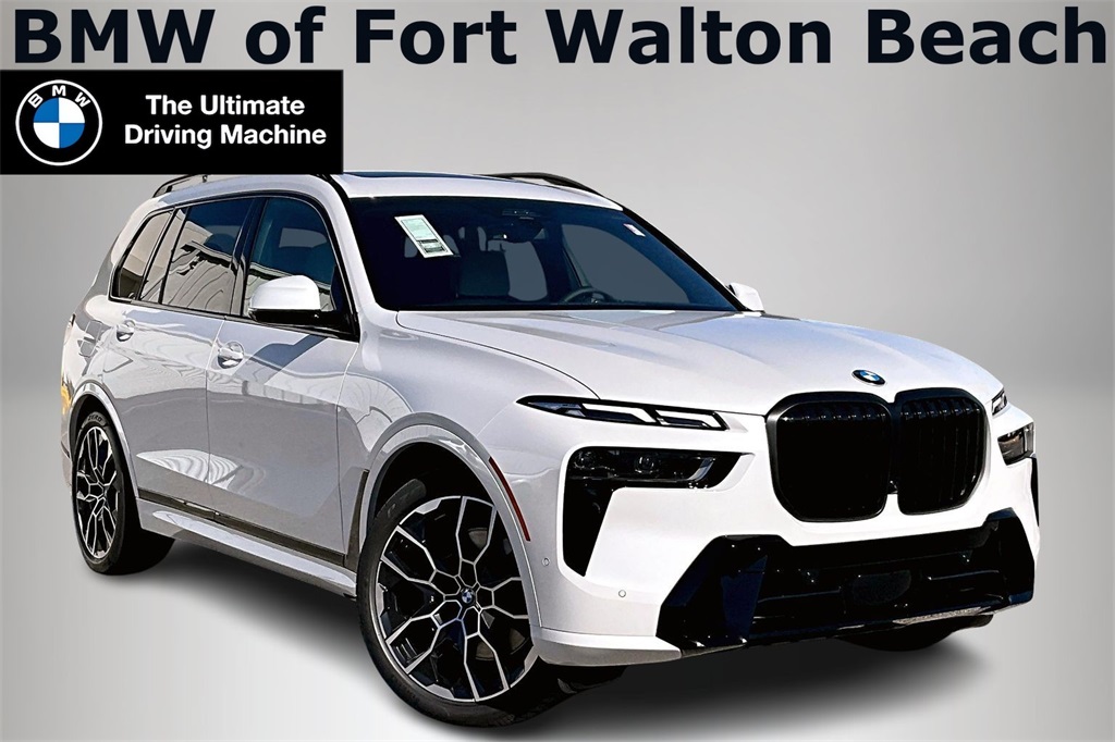2026 BMW X7 40i's photo