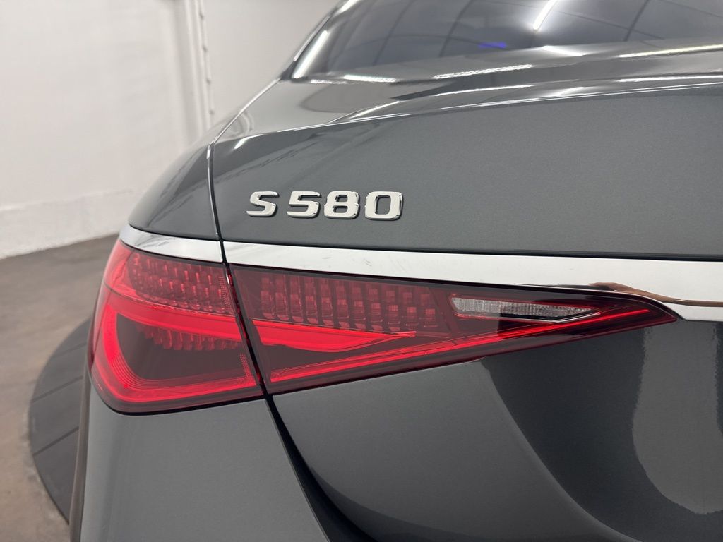 2026 Mercedes Benz S 580 4MATIC photo 8