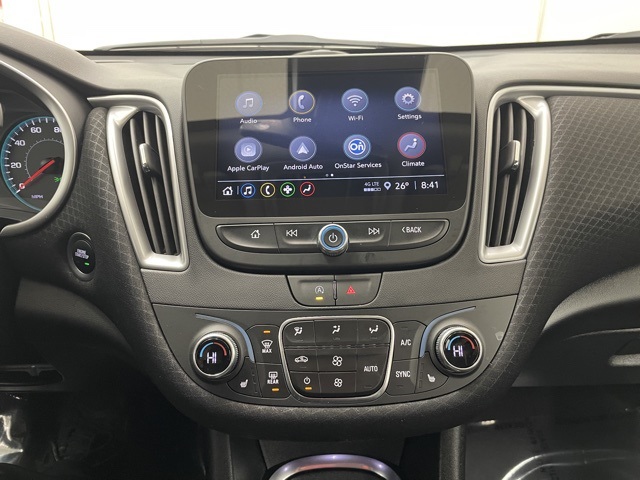 2025 Chevrolet Malibu 1LT photo 3