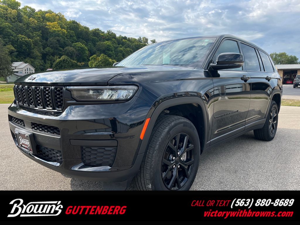 2024 Jeep Grand Cherokee L Altitude's photo