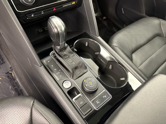 2019 Volkswagen Atlas V6 SEL Premium photo 19