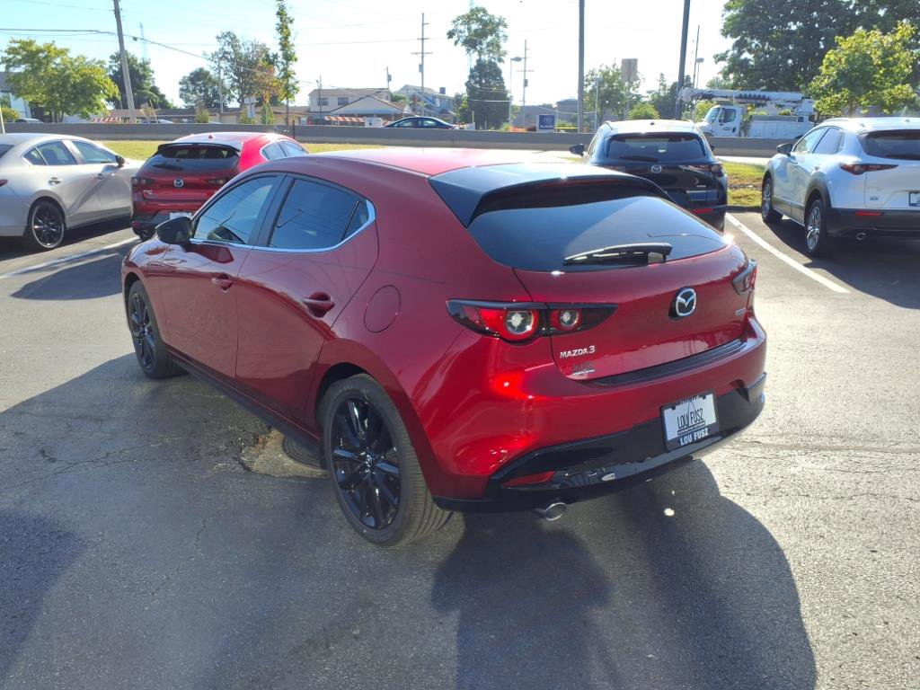 2025 Mazda Mazda3 2.5 Select Sport photo 2