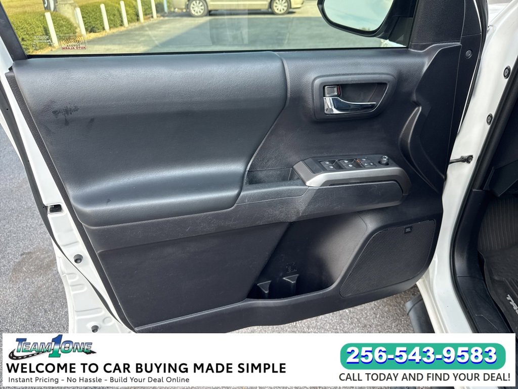 2020 Toyota Tacoma Limited photo 13
