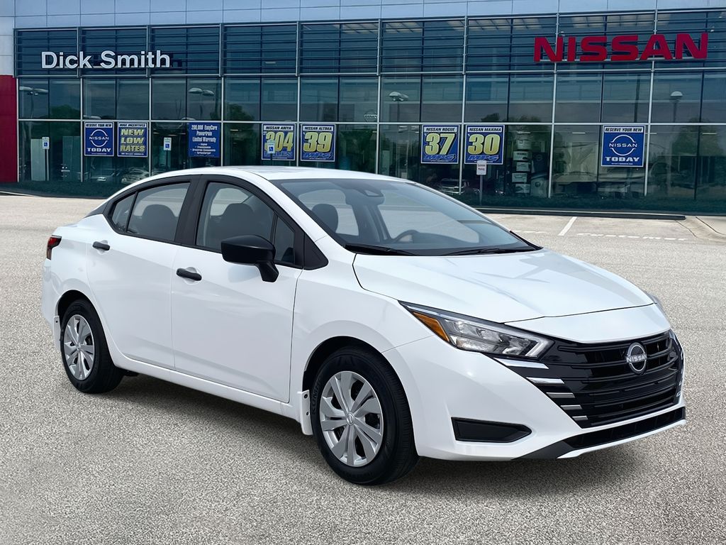 2025 Nissan Versa Sedan S's photo