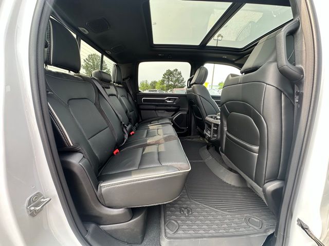 2025 Ram 1500 Laramie photo 32