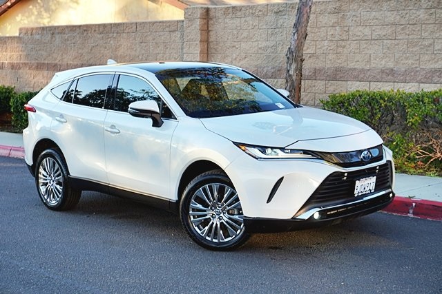 Used 2023 White Toyota Limited image 2