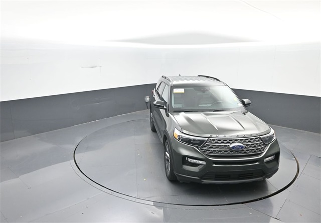 2022 Ford Explorer XLT photo 14