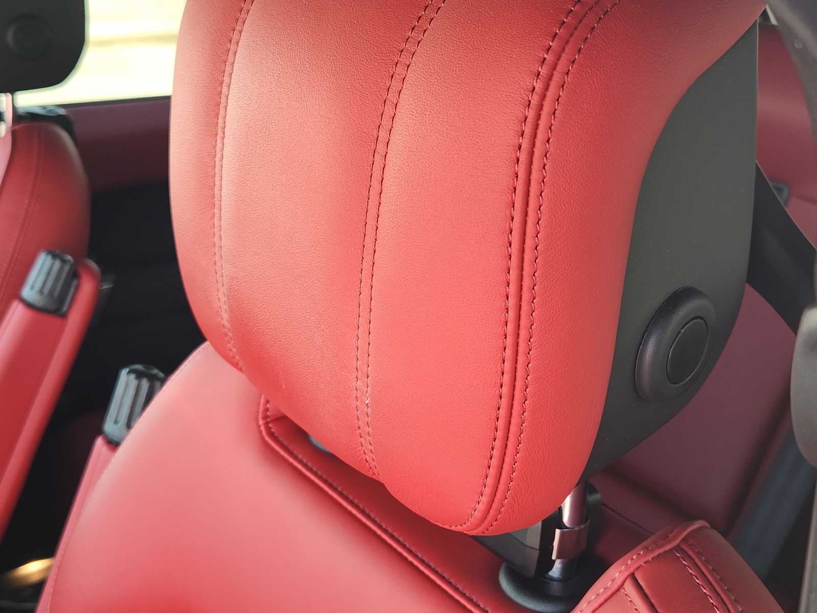 2021 Land Rover Range Rover Sport HST photo 13