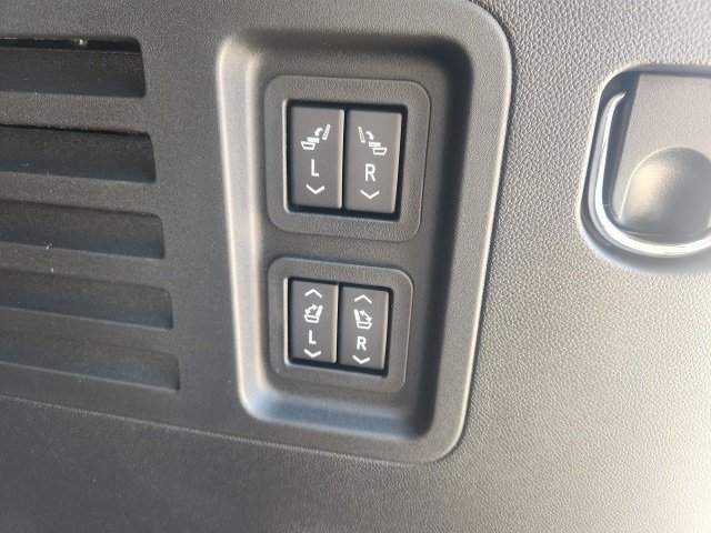 2025 Gmc Acadia Denali photo 8