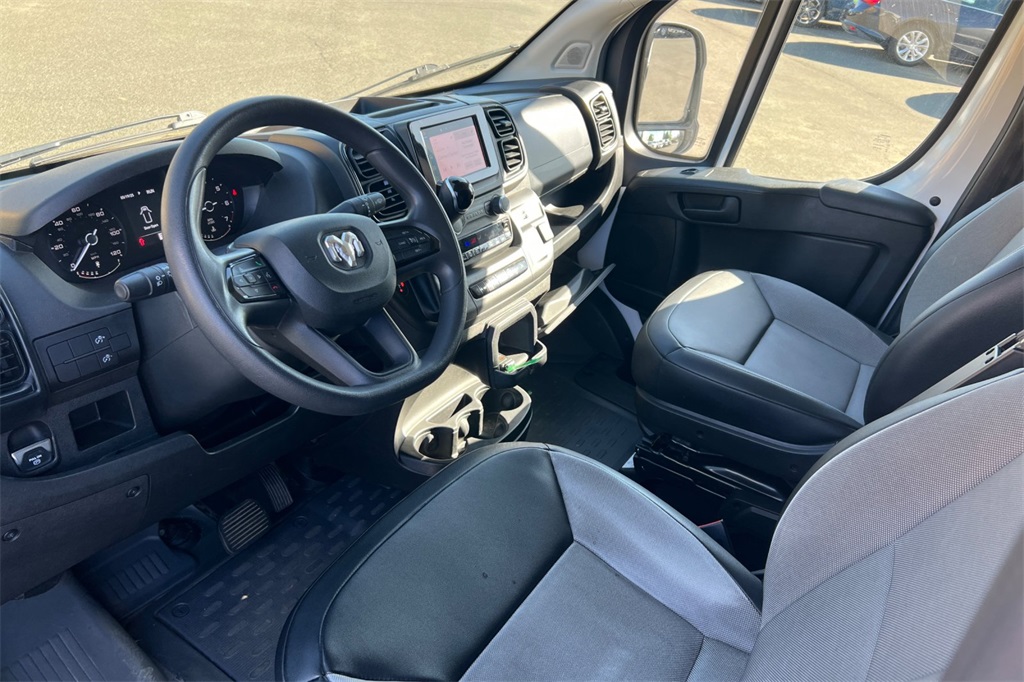 2023 Ram ProMaster 2500 photo 4