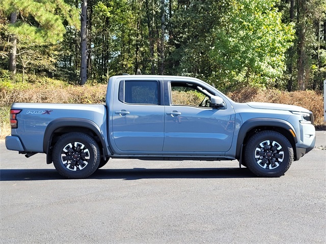 2024 Nissan Frontier PRO-X photo 3