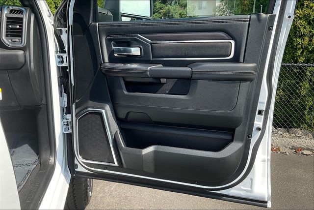 2025 Ram 2500 Laramie photo 26