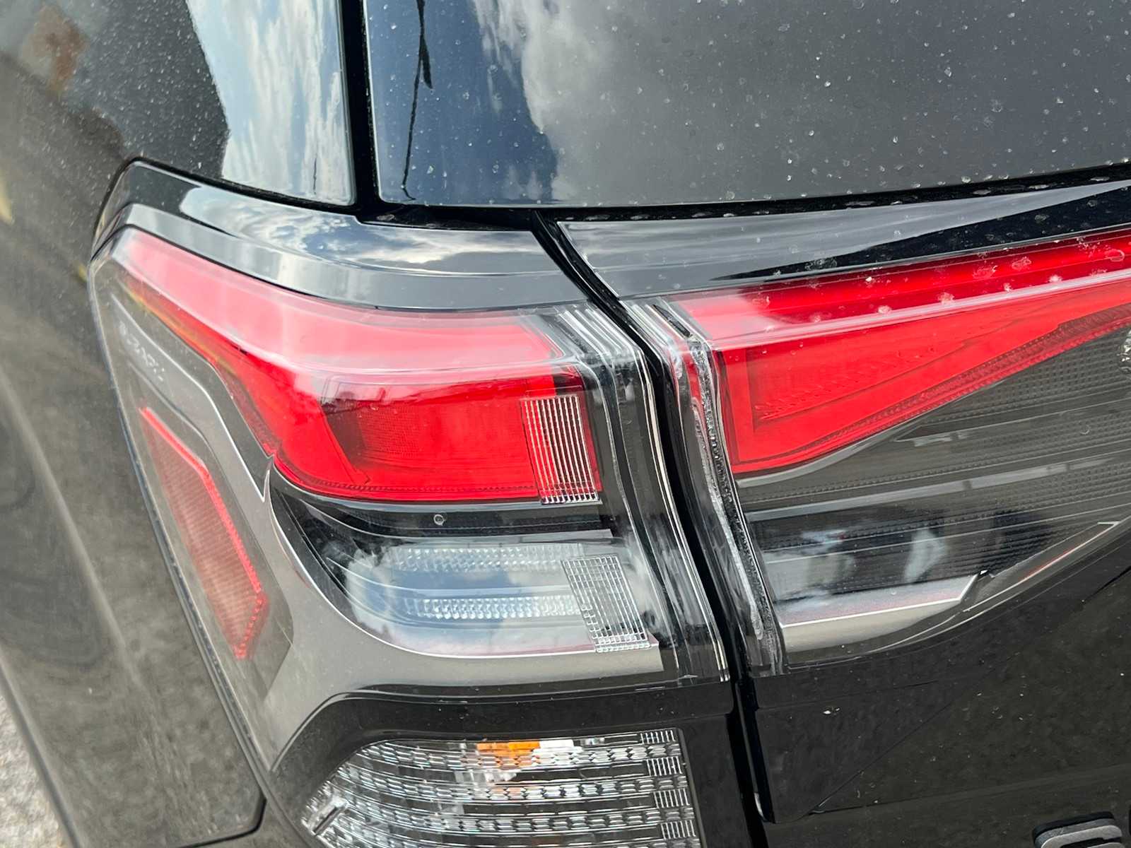 2025 Subaru Forester Premium photo 3