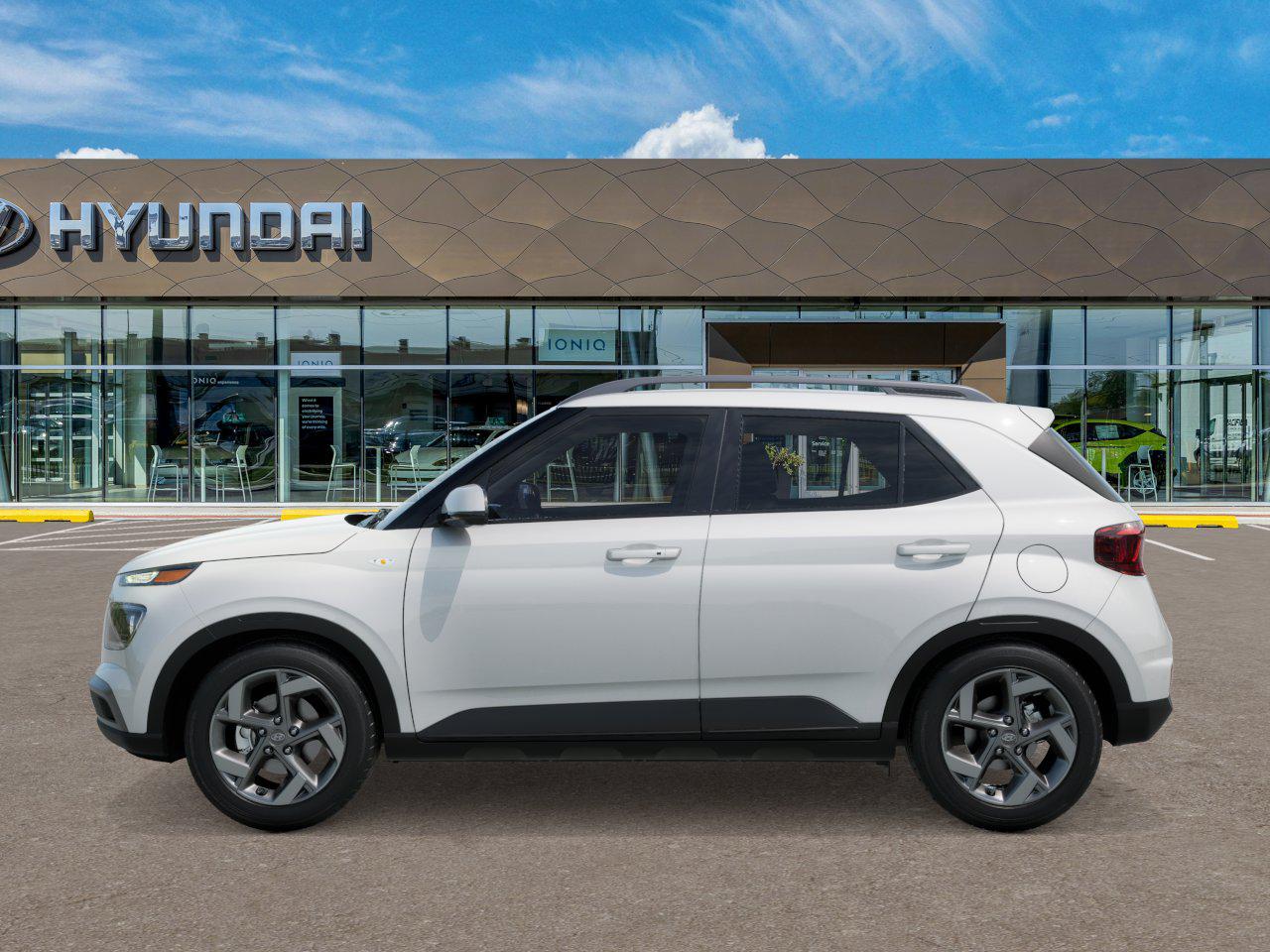 2025 Hyundai Venue SEL photo 3