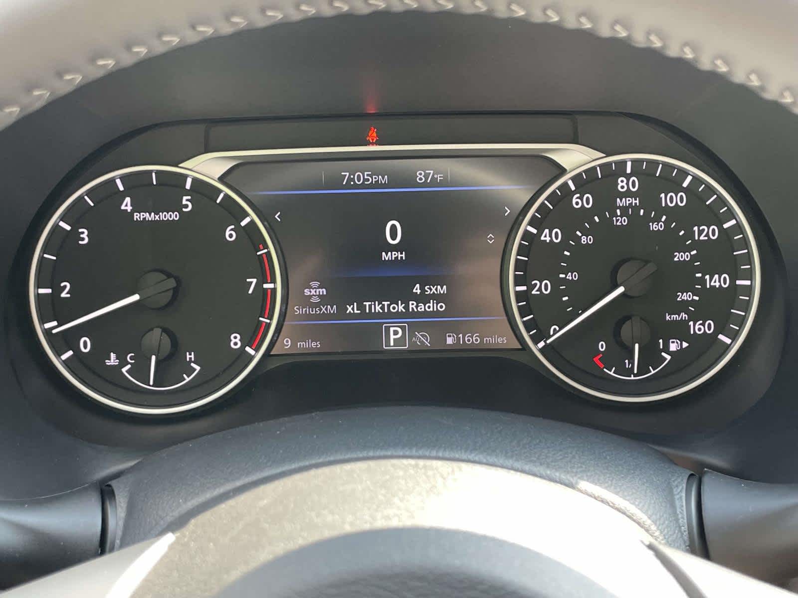 2025 Nissan Sentra SV photo 29