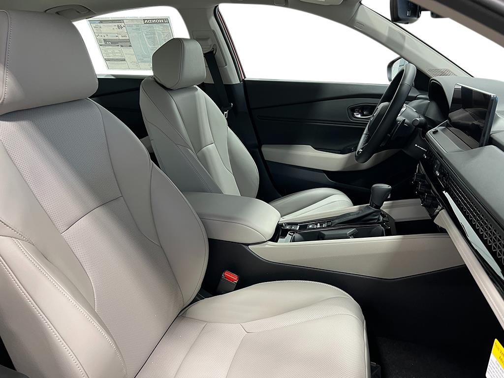 2025 Honda Accord Hybrid EX-L photo 31