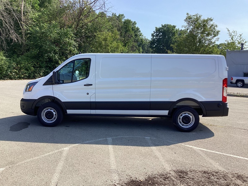 2025 Ford Transit photo 4
