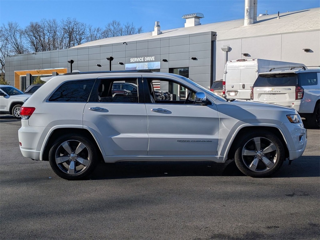 2014 Jeep Grand Cherokee Overland photo 2